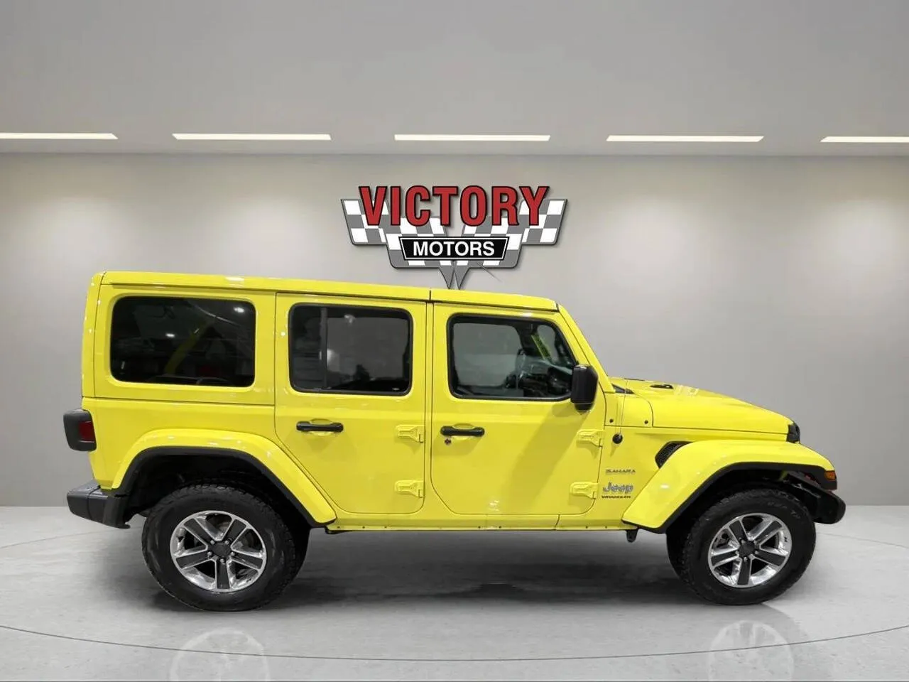 2023 Jeep Wrangler 4-Door Sahara - Photo 6