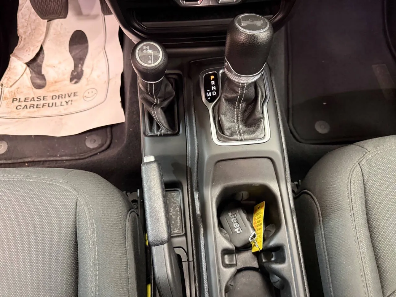 2023 Jeep Wrangler 4-Door Sahara - Photo 20