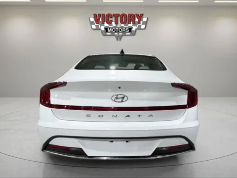 More photos of 2023 Hyundai Sonata SE 4dr Sedan at Victory Motors Lake Orion, MI