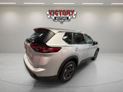 More photos of 2024 Nissan Rogue SV 4dr Crossover at Victory Motors Lake Orion, MI