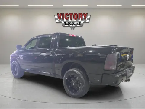 Another view of 2014 RAM 1500 Tradesman 4x4 4dr Crew Cab 5.5 ft. SB Pickup for sale in Lake Orion, MI at Victory Motors Lake Orion