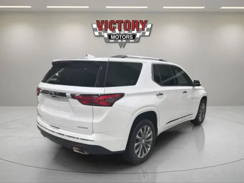 More photos of 2022 Chevrolet Traverse Premier 4x4 4dr SUV at Victory Motors Lake Orion, MI