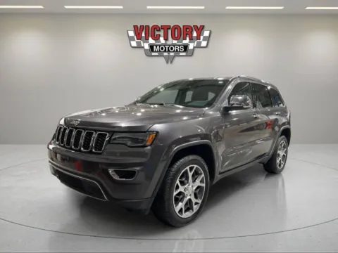 Gray 2019 Jeep Grand Cherokee Limited 4x4 4dr SUV for sale in Lake Orion, MI