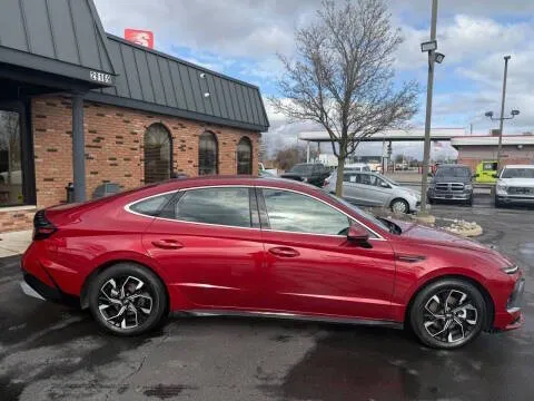 More photos of 2024 Hyundai Sonata SEL 4dr Sedan at Victory Motors Lake Orion, MI