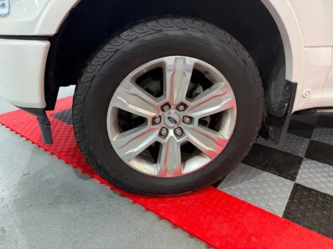 More photos of 2019 Ford F-150 Platinum 4x4 4dr SuperCrew 6.5 ft. SB at Victory Motors Lake Orion, MI