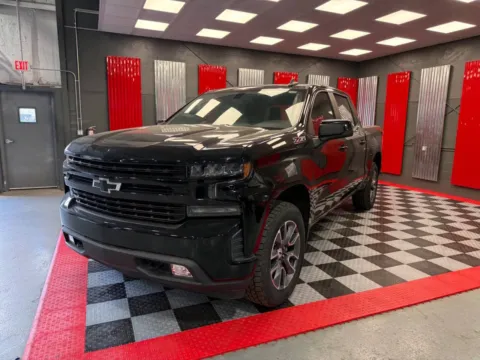 Another view of 2020 Chevrolet Silverado 1500 RST 4x4 4dr Crew Cab 5.8 ft. SB for sale in Lake Orion, MI at Victory Motors Lake Orion