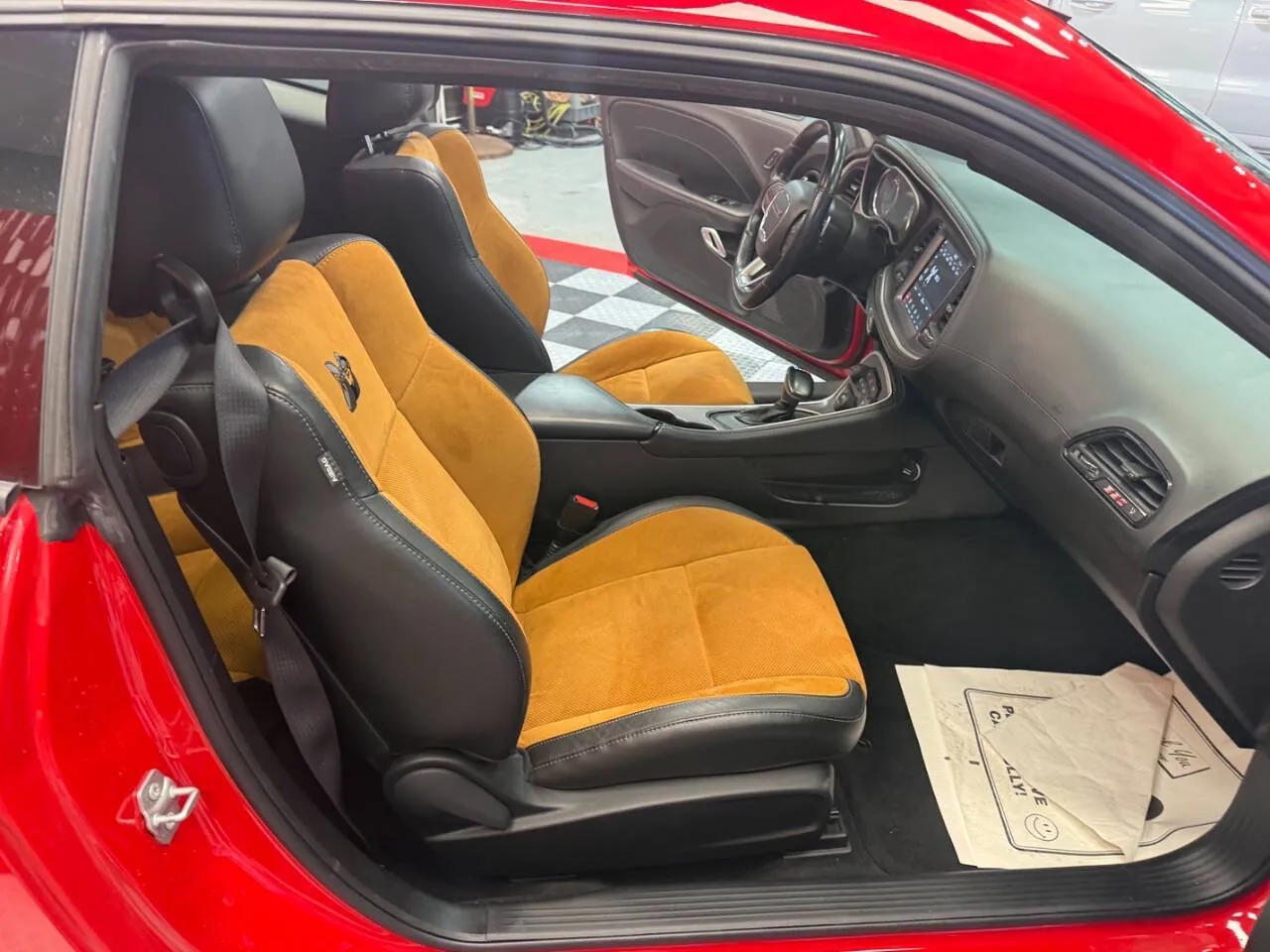 2022 Dodge Challenger R/T - Photo 29