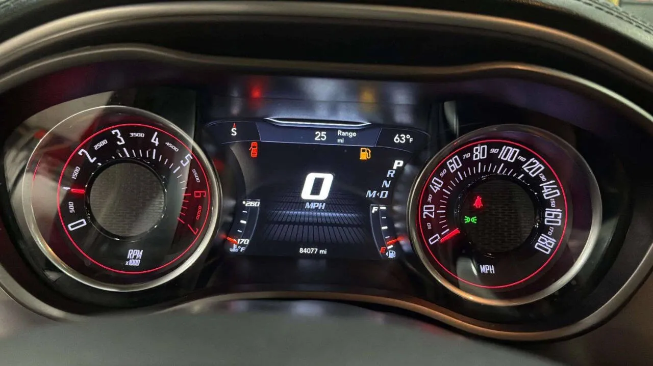 2022 Dodge Challenger R/T - Photo 13