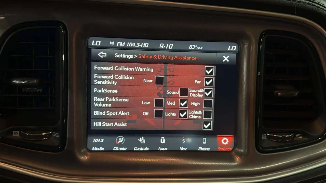 2022 Dodge Challenger R/T - Photo 27