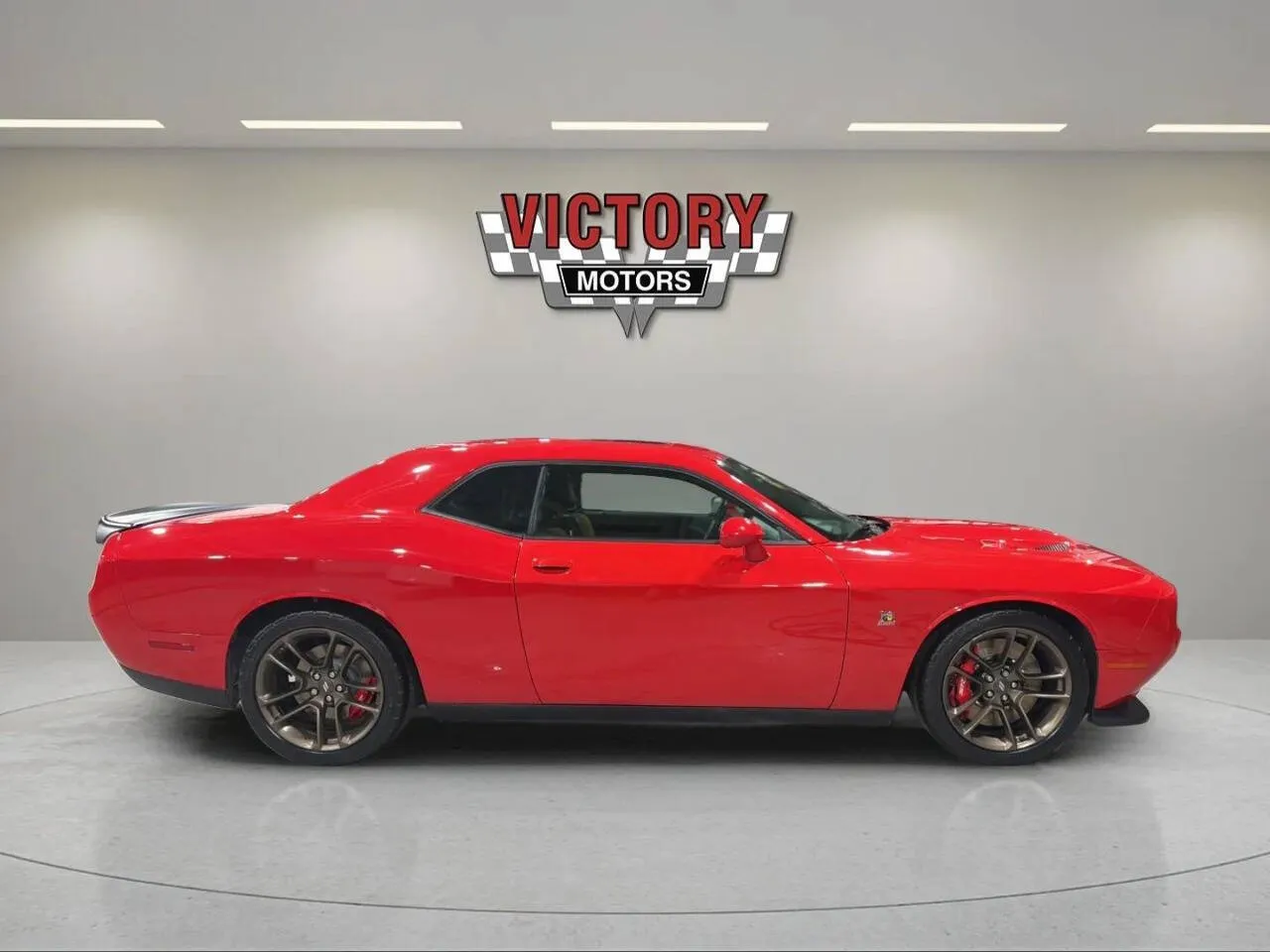 2022 Dodge Challenger R/T - Photo 6
