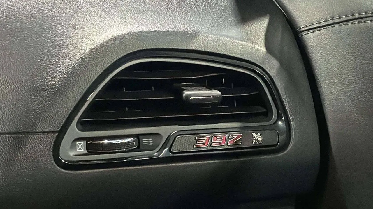 2022 Dodge Challenger R/T - Photo 30