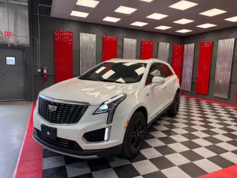 Another view of 2022 Cadillac XT5 Premium Luxury 4x4 4dr SUV for sale in Lake Orion, MI at Victory Motors Lake Orion
