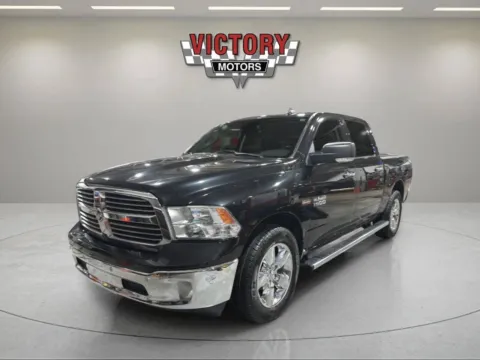 Black 2018 RAM 1500 Big Horn 4x4 4dr Crew Cab 5.5 ft. SB Pickup for sale in Lake Orion, MI