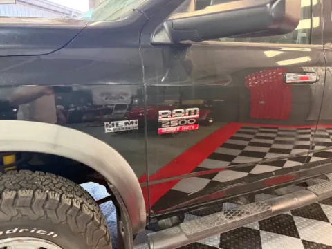 More photos of 2011 RAM 2500 SLT 4x4 4dr Crew Cab 8 ft. LB Pickup at Victory Motors Lake Orion, MI