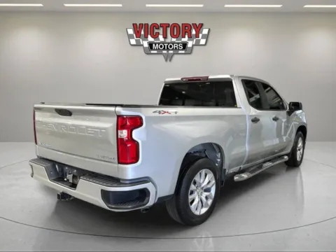 More photos of 2022 Chevrolet Silverado 1500 Limited Custom 4x4 4dr Double Cab 6.6 ft. SB at Victory Motors Lake Orion, MI