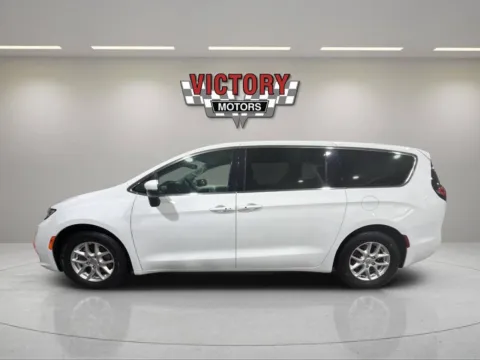 Photos of 2023 Chrysler Pacifica Touring L 4dr Mini Van for sale in Lake Orion, MI at Victory Motors Lake Orion