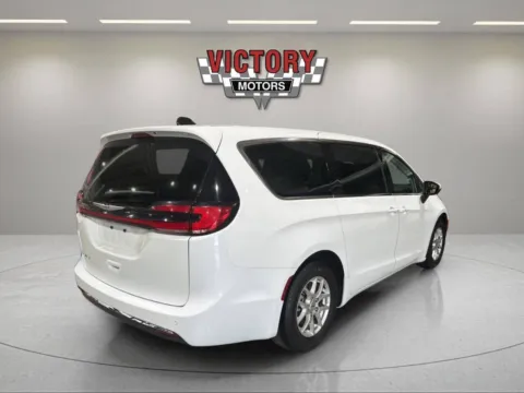 More photos of 2023 Chrysler Pacifica Touring L 4dr Mini Van at Victory Motors Lake Orion, MI