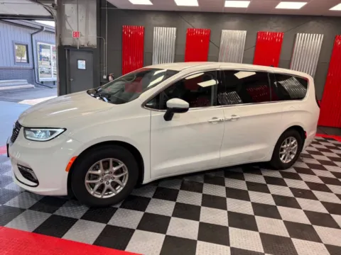 More photos of 2023 Chrysler Pacifica Touring L 4dr Mini Van at Victory Motors Lake Orion, MI