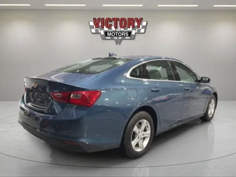 More photos of 2025 Chevrolet Malibu LT 4dr Sedan w/1LT at Victory Motors Lake Orion, MI