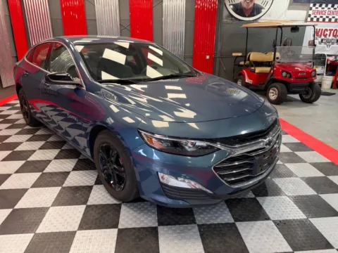 Blue 2025 Chevrolet Malibu LT 4dr Sedan w/1LT for sale in Lake Orion, MI