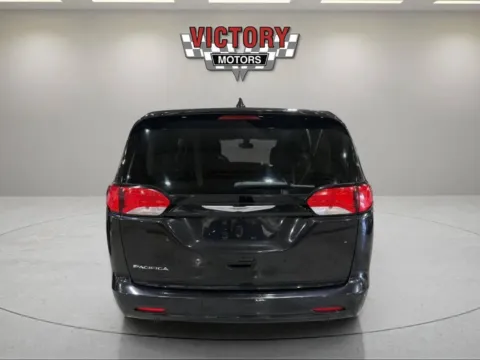 More photos of 2017 Chrysler Pacifica Touring 4dr Mini Van at Victory Motors Lake Orion, MI