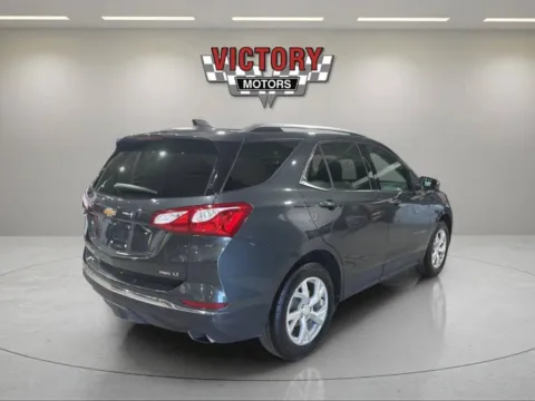 More photos of 2018 Chevrolet Equinox LT 4x4 4dr SUV w/2LT at Victory Motors Lake Orion, MI