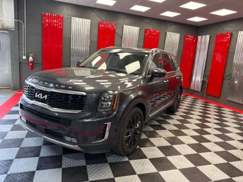 Another view of 2022 Kia Telluride SX AWD 4dr SUV for sale in Lake Orion, MI at Victory Motors Lake Orion