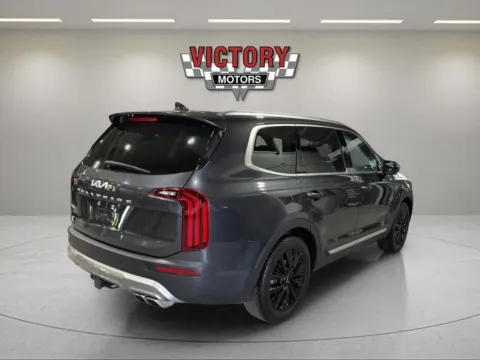 More photos of 2022 Kia Telluride SX AWD 4dr SUV at Victory Motors Lake Orion, MI