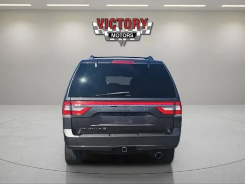 More photos of 2017 Lincoln Navigator L Select 4x4 4dr SUV at Victory Motors Lake Orion, MI