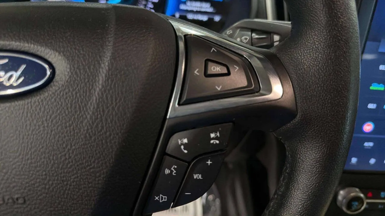 2022 Ford Edge SEL - Photo 29