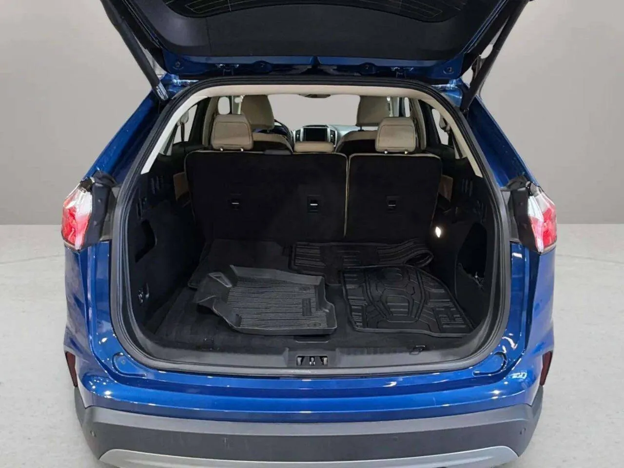 2022 Ford Edge SEL - Photo 28