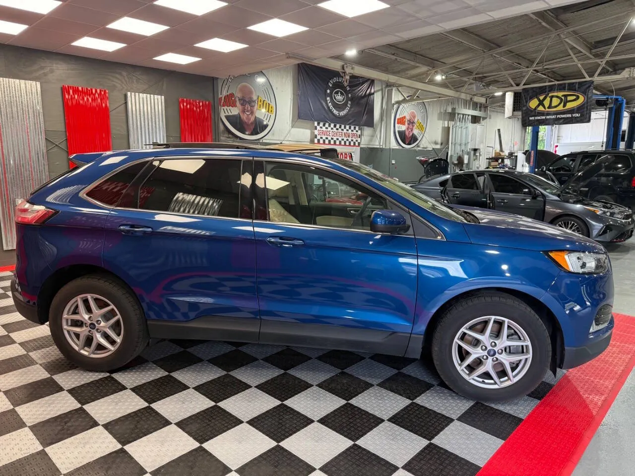 2022 Ford Edge SEL - Photo 10