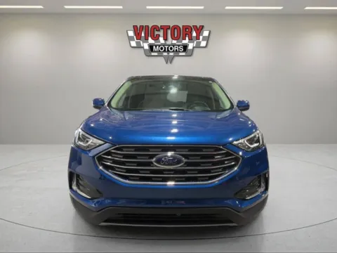 Photos of 2022 Ford Edge SEL AWD 4dr Crossover for sale in Lake Orion, MI at Victory Motors Lake Orion
