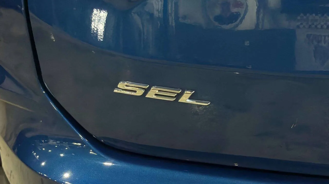 2022 Ford Edge SEL - Photo 25