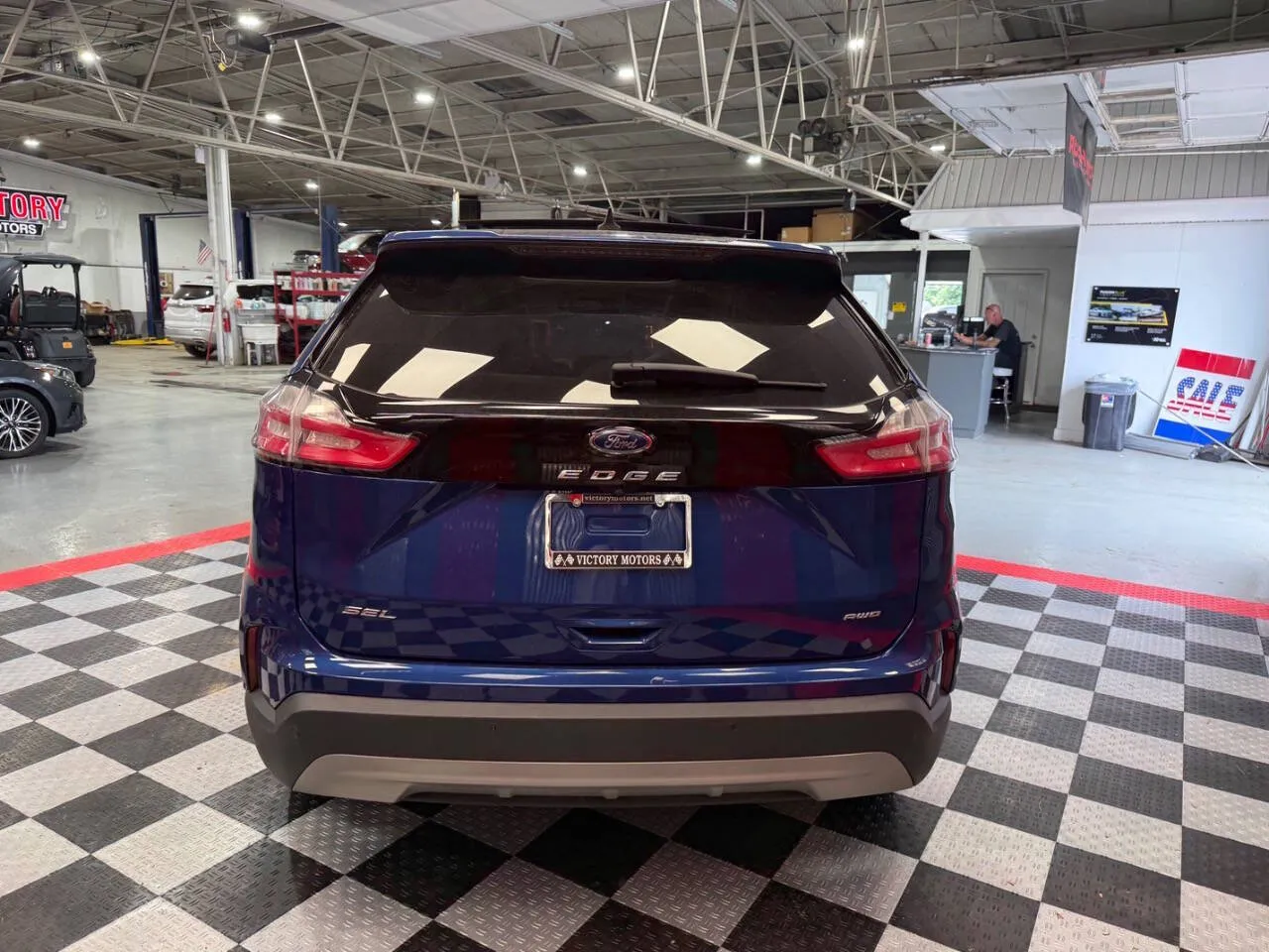 2022 Ford Edge SEL - Photo 7