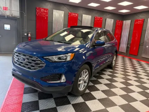 Another view of 2022 Ford Edge SEL AWD 4dr Crossover for sale in Lake Orion, MI at Victory Motors Lake Orion