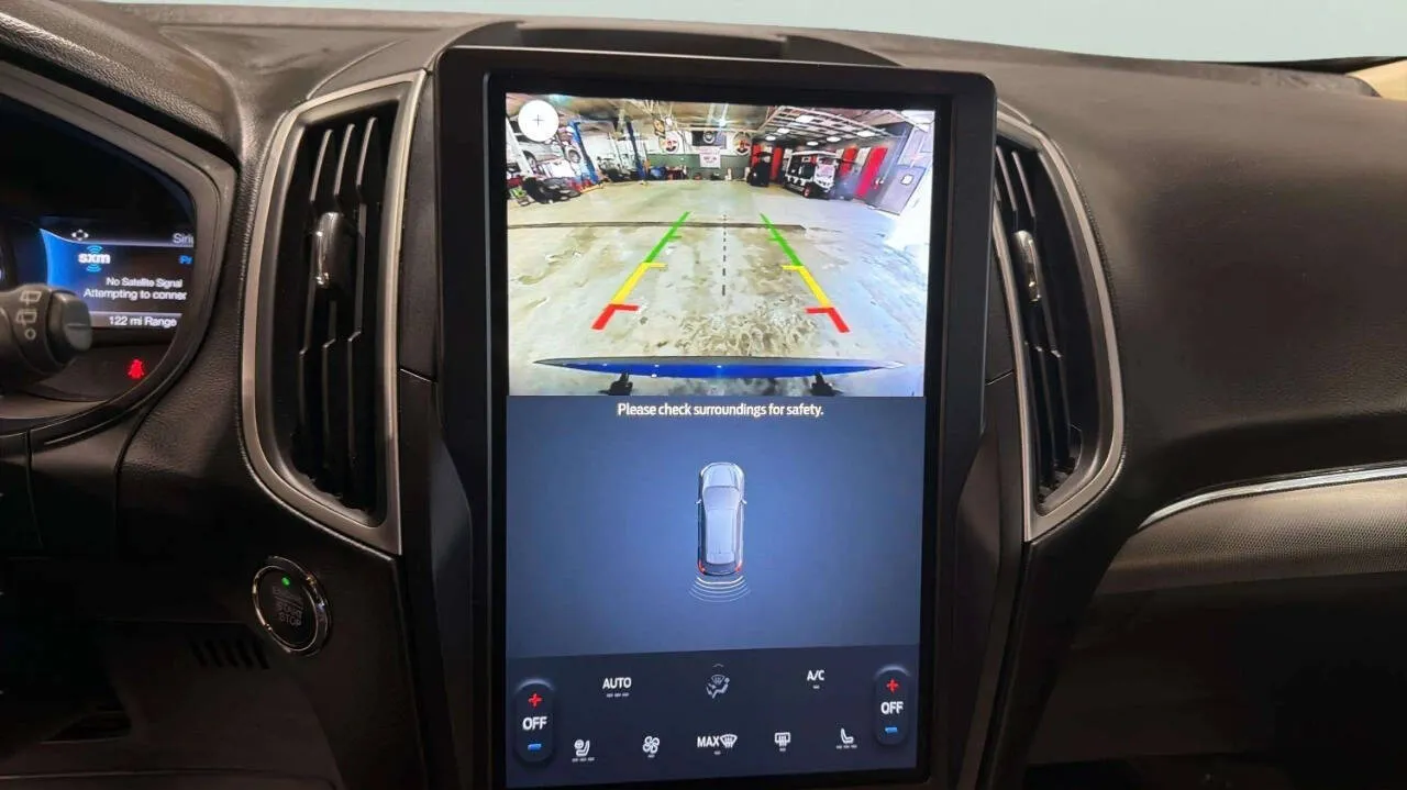 2022 Ford Edge SEL - Photo 21