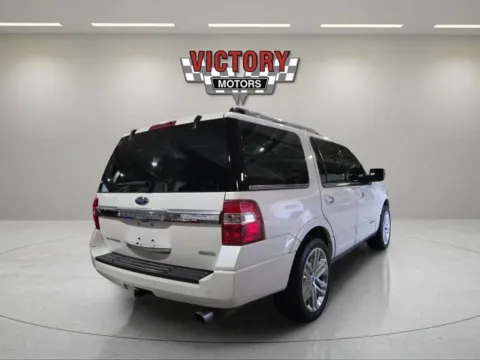 More photos of 2017 Ford Expedition Platinum 4x4 4dr SUV at Victory Motors Lake Orion, MI
