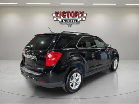 More photos of 2015 Chevrolet Equinox LT AWD 4dr SUV w/2LT at Victory Motors Lake Orion, MI