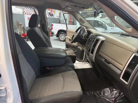 More photos of 2010 Dodge Ram 1500 SLT 4x4 4dr Quad Cab 6.3 ft. SB Pickup at Victory Motors Lake Orion, MI