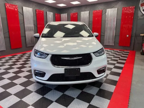 Photos of 2023 Chrysler Pacifica Touring L 4dr Mini Van for sale in Lake Orion, MI at Victory Motors Lake Orion