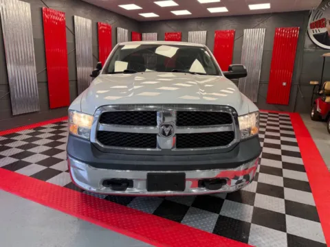 Photos of 2018 RAM 1500 Express 4x4 4dr Crew Cab 5.5 ft. SB Pickup for sale in Lake Orion, MI at Victory Motors Lake Orion