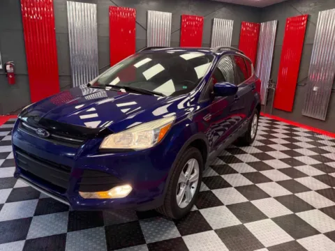 Another view of 2016 Ford Escape SE AWD 4dr SUV for sale in Lake Orion, MI at Victory Motors Lake Orion