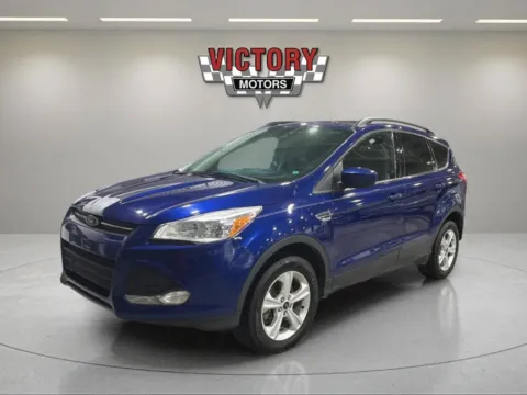 Blue 2016 Ford Escape SE AWD 4dr SUV for sale in Lake Orion, MI