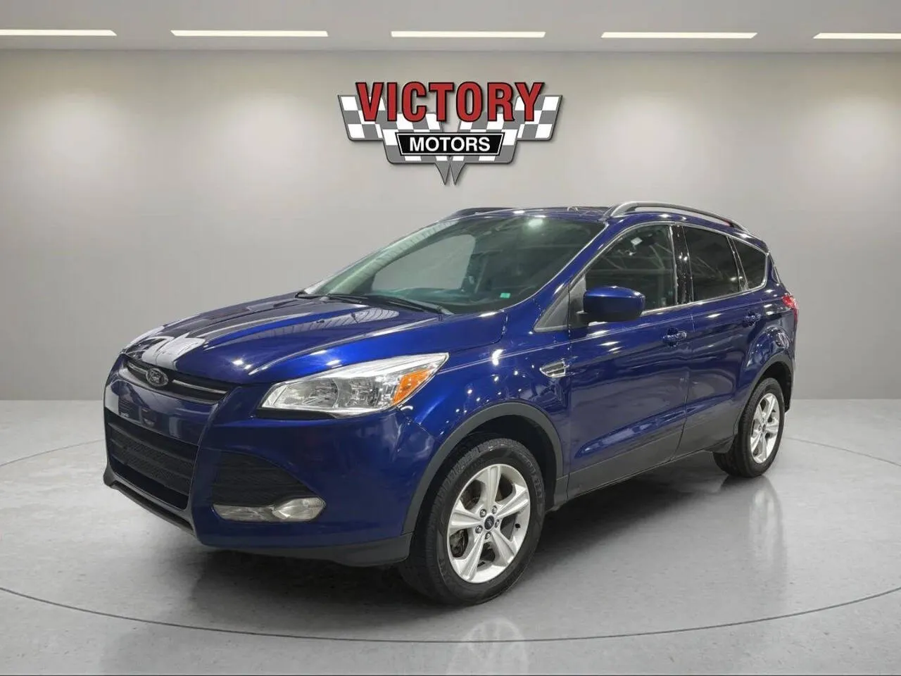 Blue 2016 Ford Escape SE AWD 4dr SUV for sale in Lake Orion, MI
