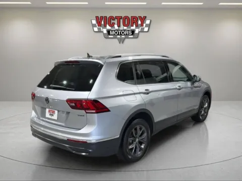More photos of 2022 Volkswagen Tiguan SE 4Motion AWD 4dr SUV at Victory Motors Lake Orion, MI