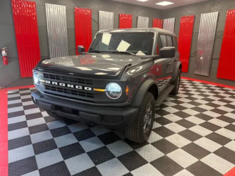 Gray 2025 Ford Bronco Big Bend 4x4 4dr SUV for sale in Lake Orion, MI