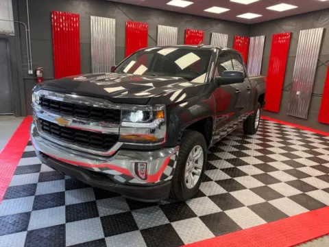 Another view of 2019 Chevrolet Silverado 1500 LD LT 4x4 4dr Double Cab 6.5 ft. SB for sale in Lake Orion, MI at Victory Motors Lake Orion