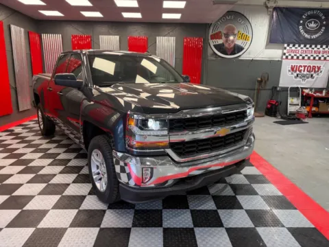Black 2019 Chevrolet Silverado 1500 LD LT 4x4 4dr Double Cab 6.5 ft. SB for sale in Lake Orion, MI