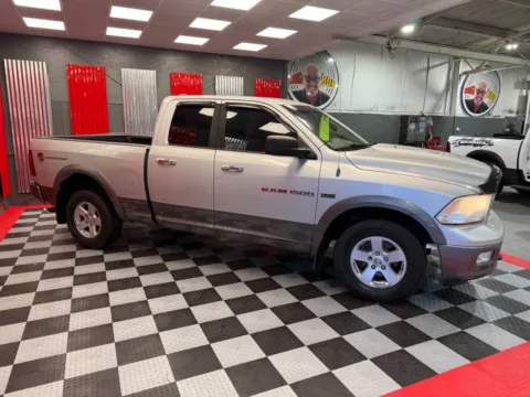 Photos of 2011 RAM 1500 SLT 4x4 4dr Quad Cab 6.3 ft. SB Pickup for sale in Lake Orion, MI at Victory Motors Lake Orion